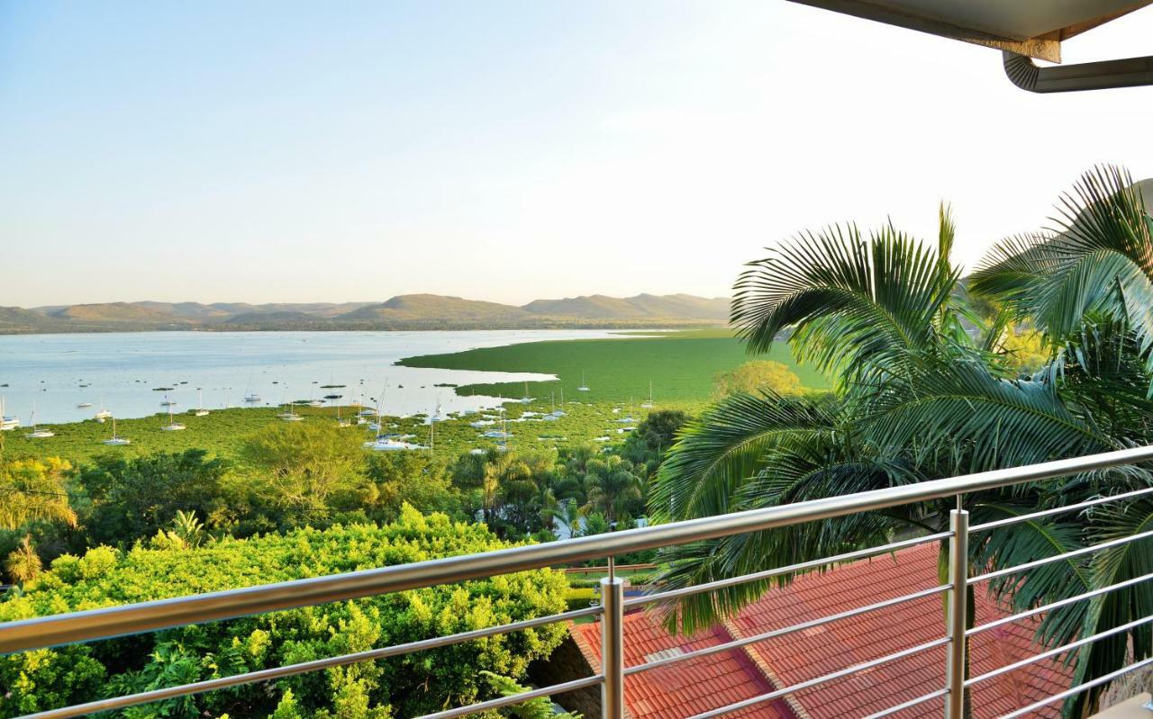 Stirling Manor Boutique Guest House Hartbeespoort Exterior photo